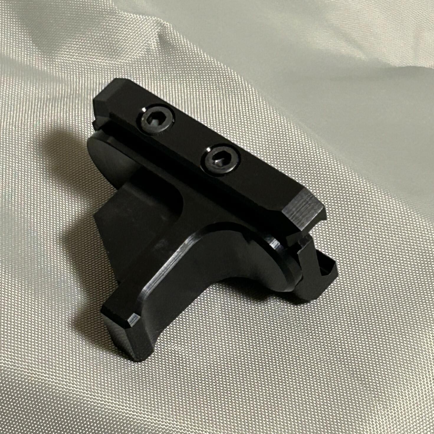 CLE - IMG_0894 Picatinny Low-Profile Grip Adapter Device
